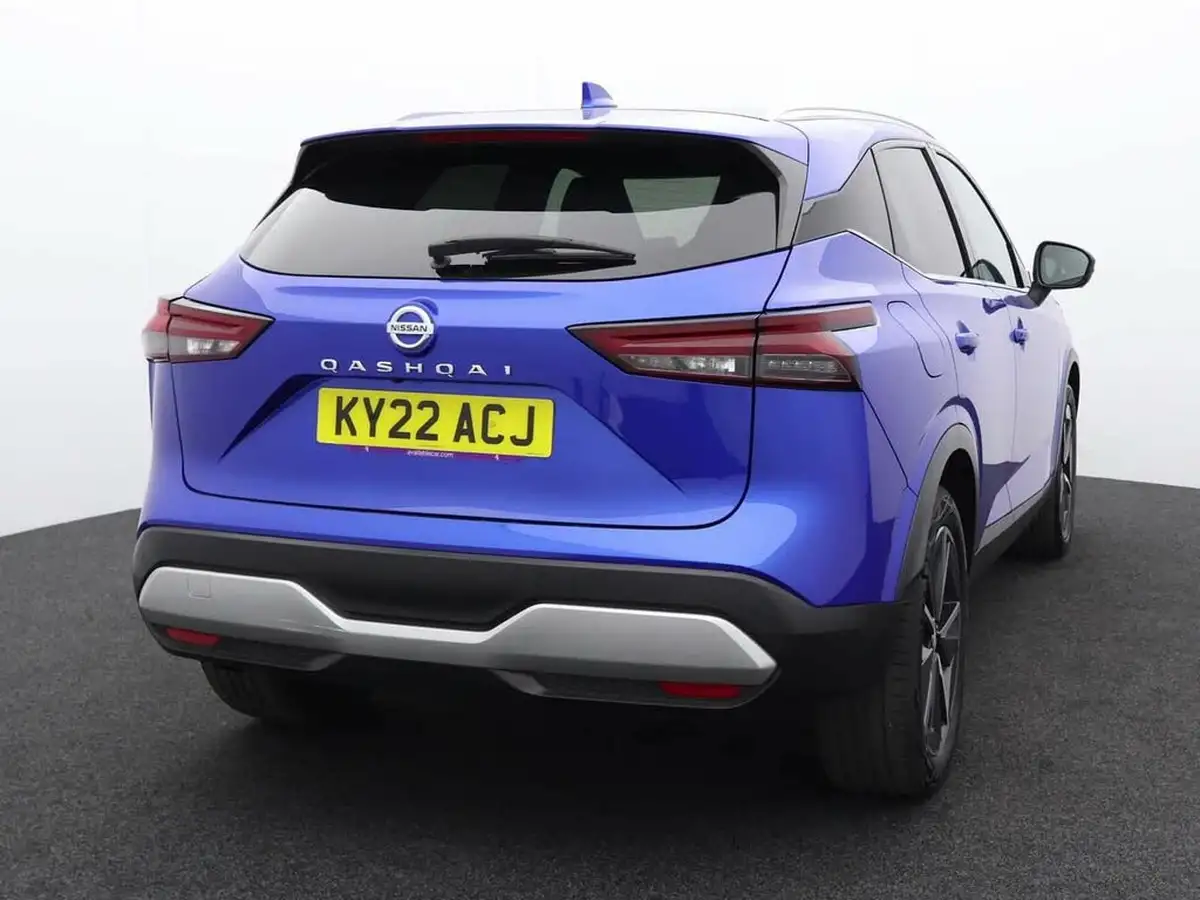 2022-nissan-qashqai-13-dig-t-tekna-158ps-xtronic-big-5