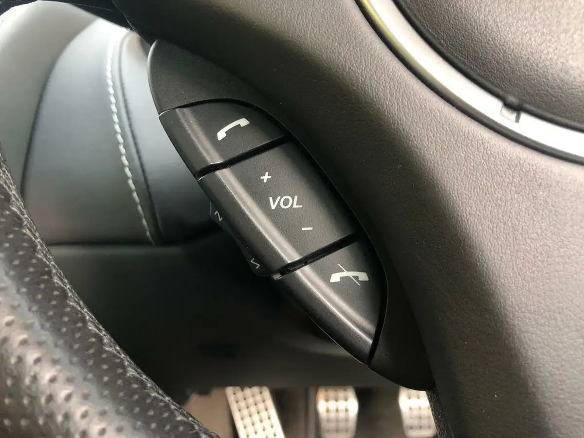 2008-aston-martin-vantage-43-coupe-sportshift-big-13