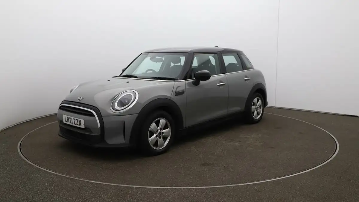 2021-mini-cooper-15-cooper-classic-hatchback-5d-auto-big-3