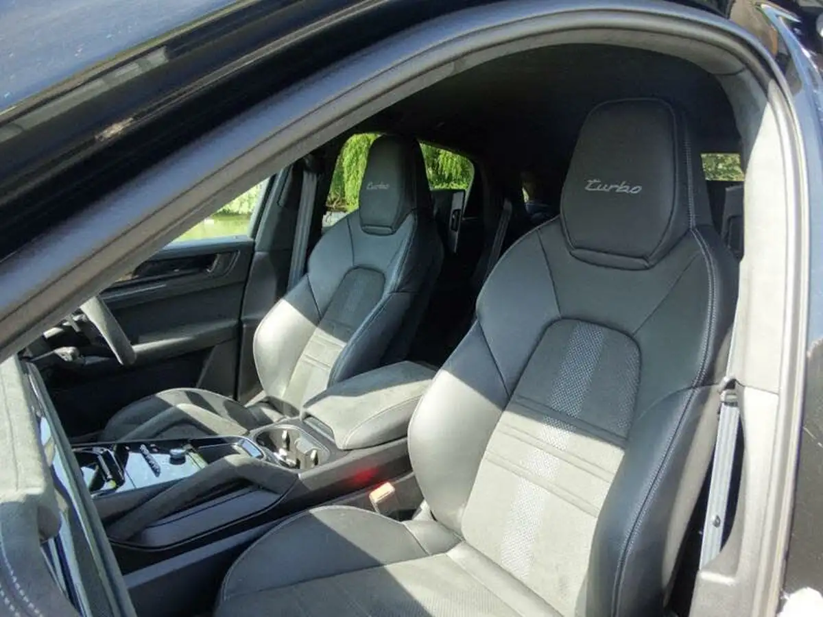2024-porsche-cayenne-40-v8-turbo-e-hybrid-gt-package-coupe-big-16