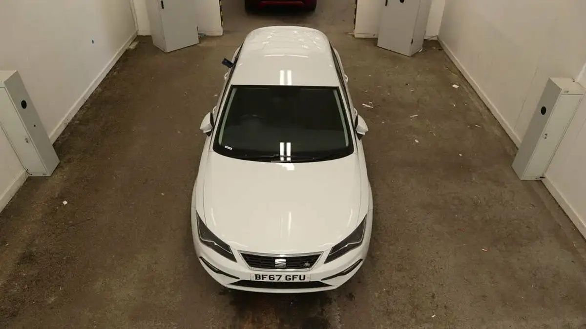 2017-seat-leon-14-ecotsi-fr-technology-hatchback-5d-big-20
