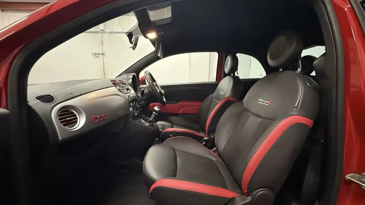 2015-fiat-500-12-s-big-13