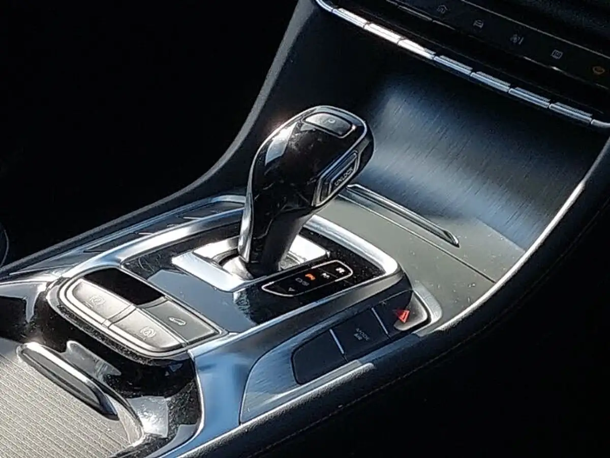 2024-mg-hs-15t-gdi-trophy-162ps-1490cc-dct-big-10