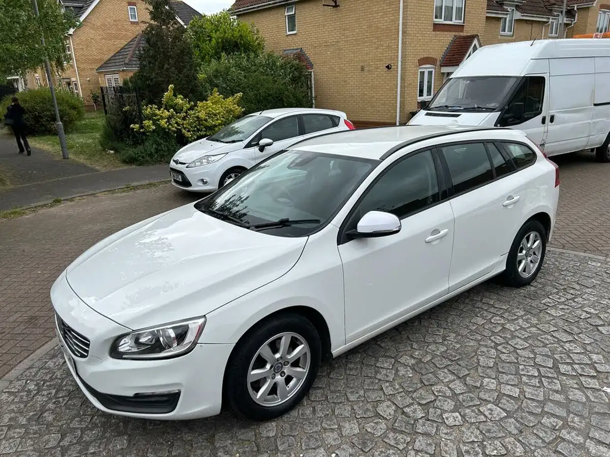 2014-volvo-v60-16td-d2-business-edition-powershift-big-62