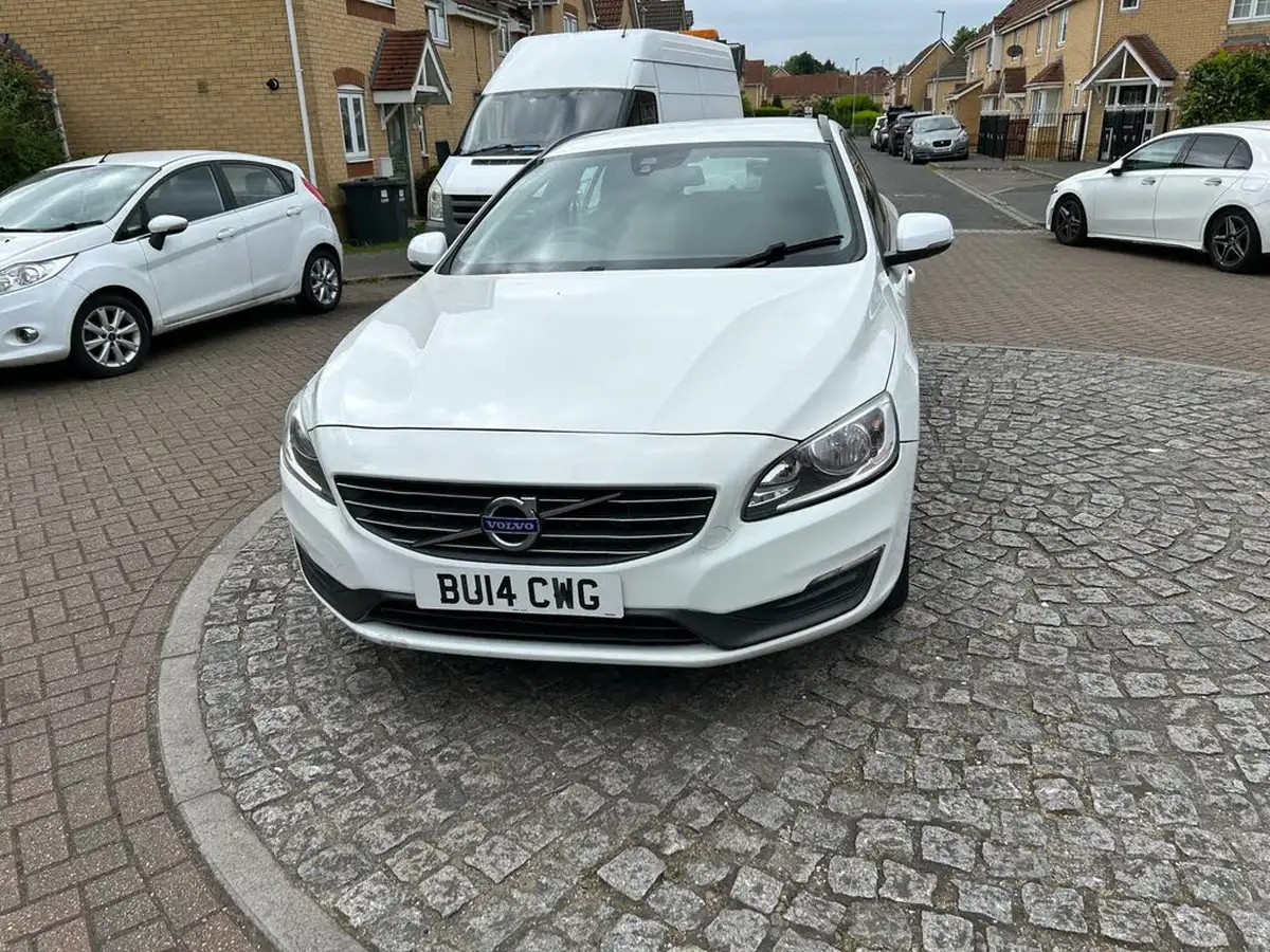 2014-volvo-v60-16td-d2-business-edition-powershift-big-66