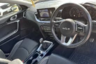 2022-kia-xceed-15-t-gdi-4-small-9