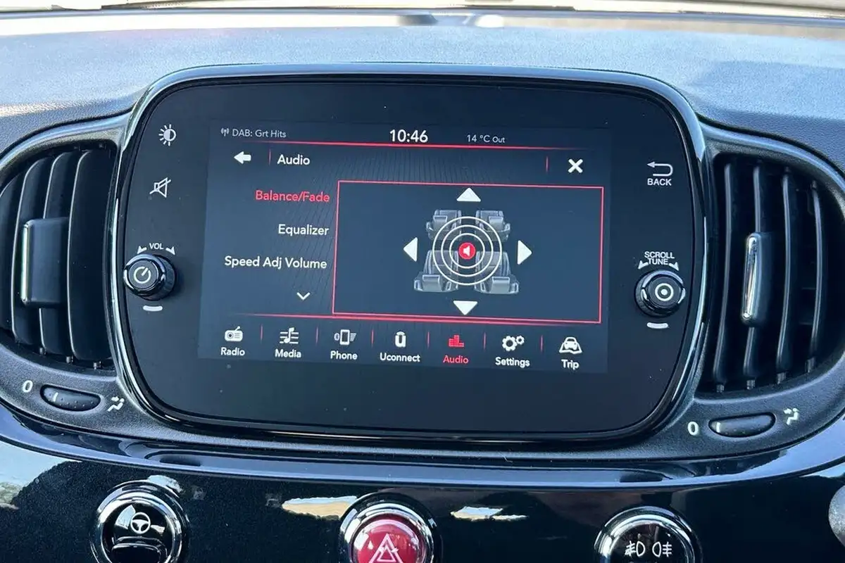 2024-fiat-500-10-top-big-17
