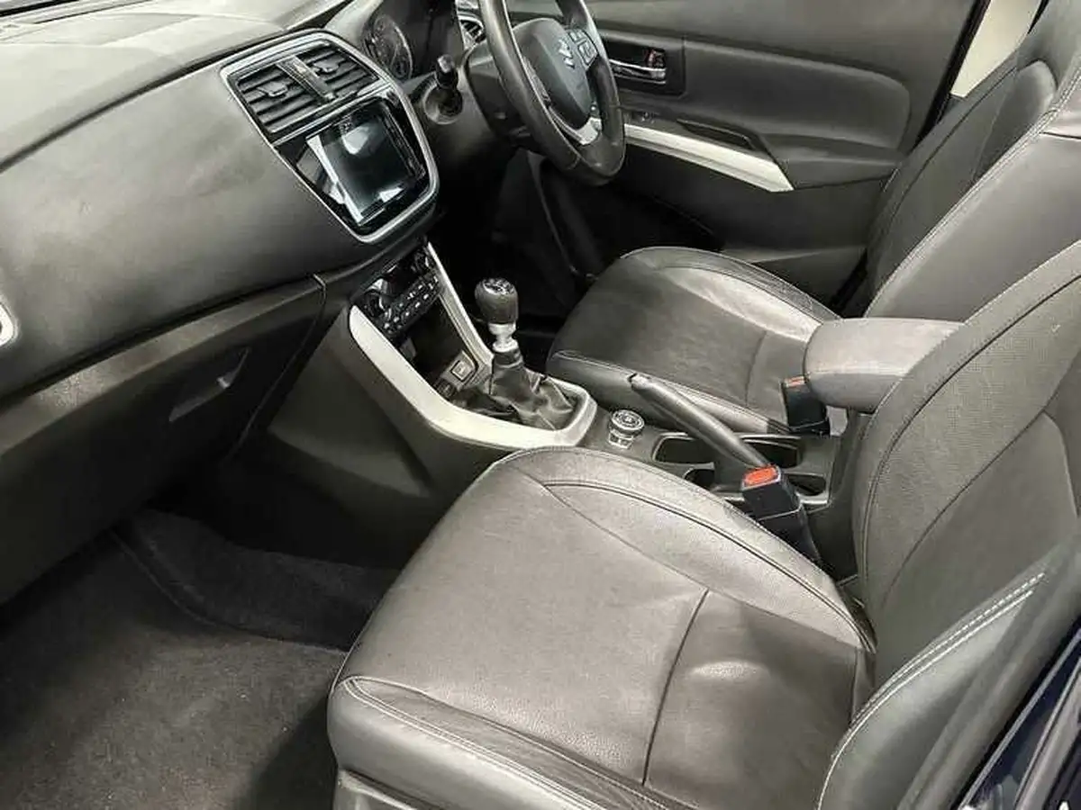 2019-suzuki-s-cross-14-boosterjet-sz5-allgrip-big-2
