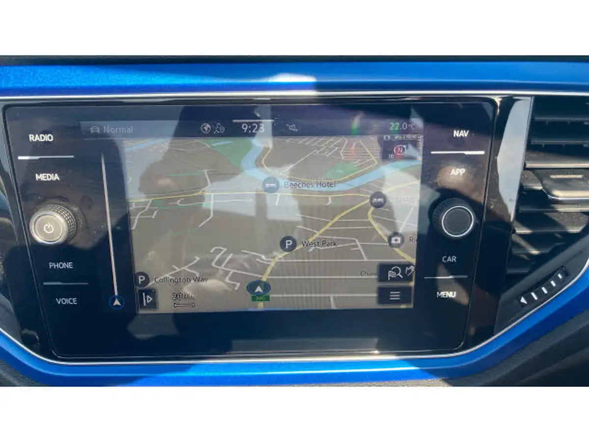 2022-volkswagen-t-roc-15-tsi-r-line-convertible-2d-dsg-big-11