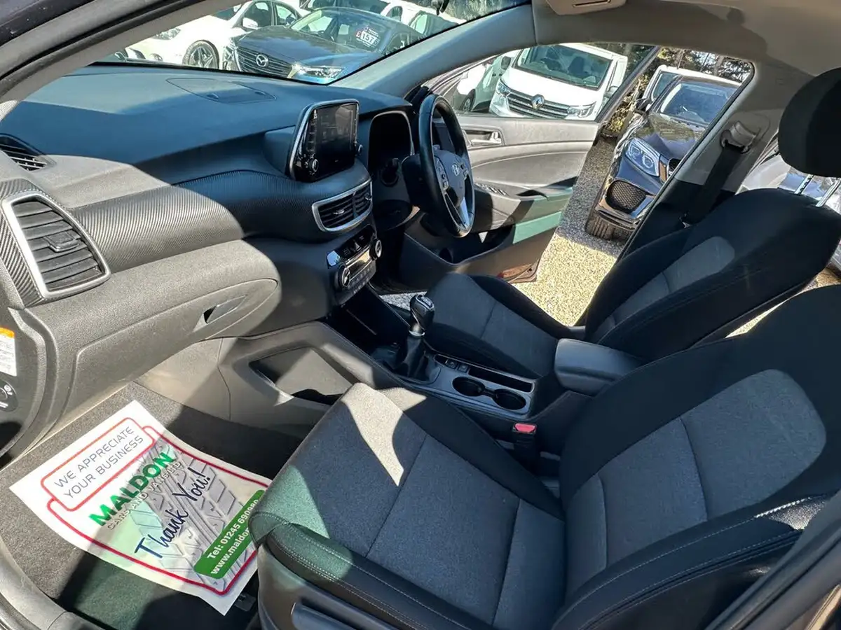 2020-hyundai-tucson-16crdi-se-nav-115ps-48-volt-hybrid-big-21