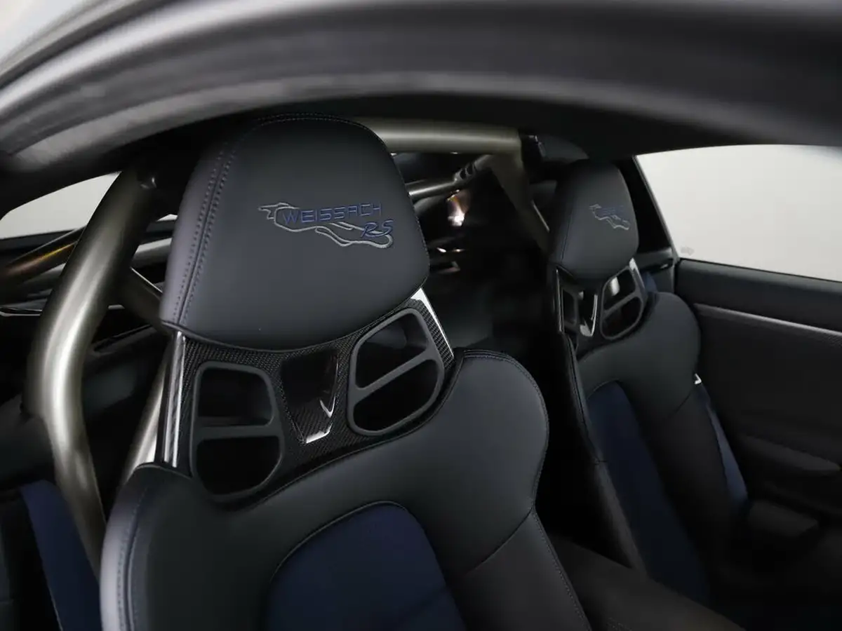 2024-porsche-cayman-718-40-cayman-gt4-rs-big-43