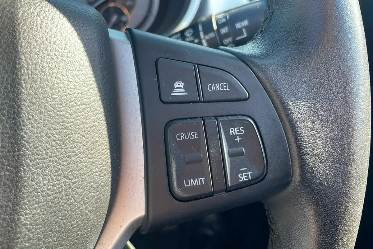 2018-suzuki-vitara-14-boosterjet-sz5-allgrip-big-41