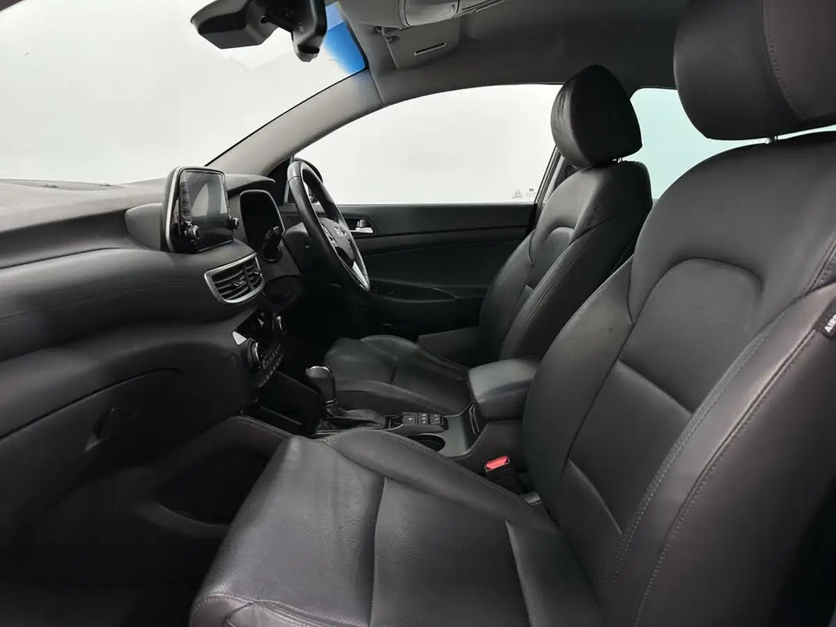 2019-hyundai-tucson-16crdi-premium-136ps-dct-big-32
