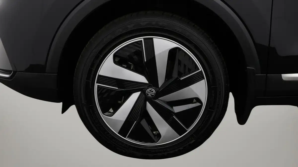 2023-mg-zs-suv-e-trophy-connect-ev-156ps-long-range-big-17