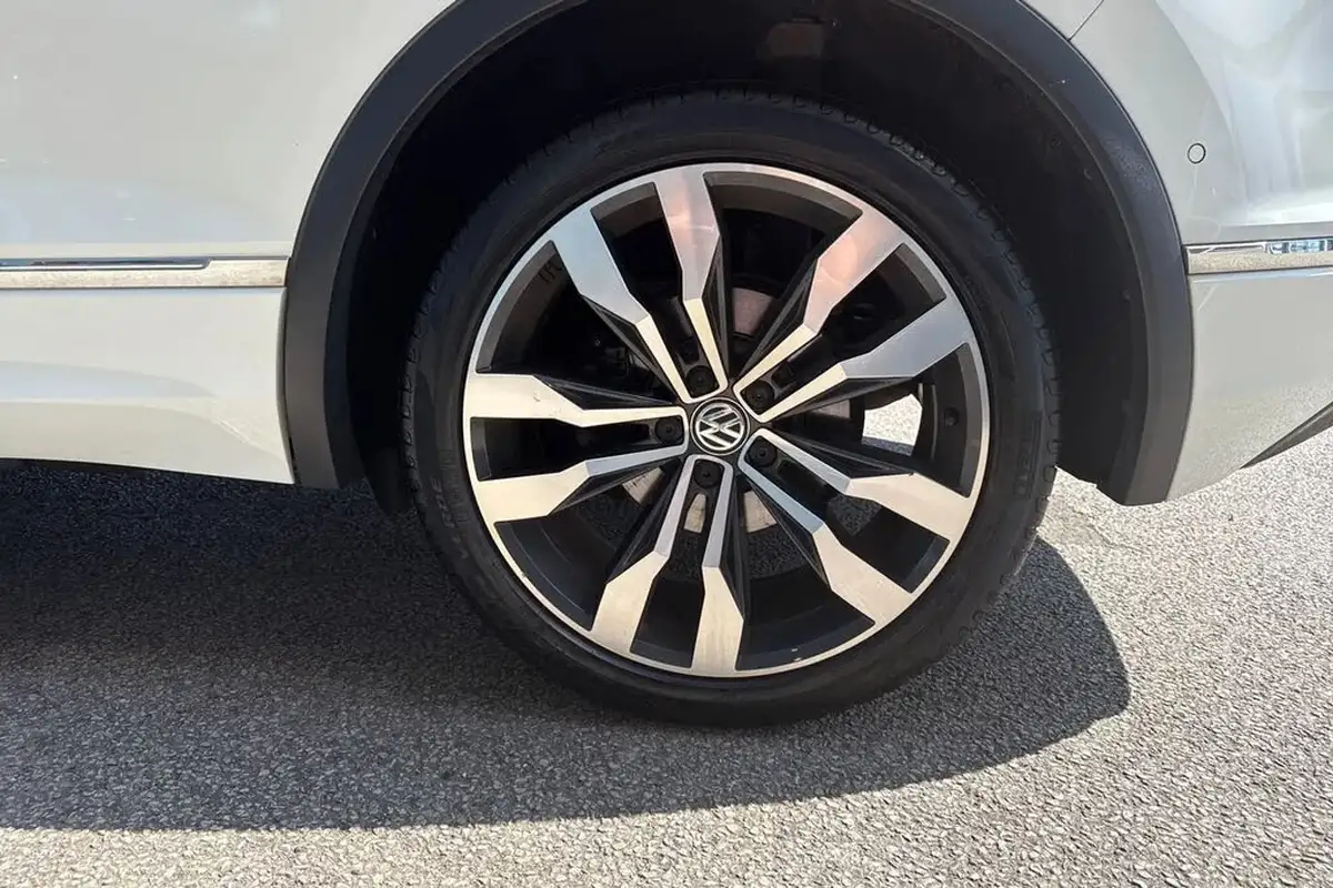 2019-volkswagen-tiguan-20-tsi-sel-190ps-dsg-big-11