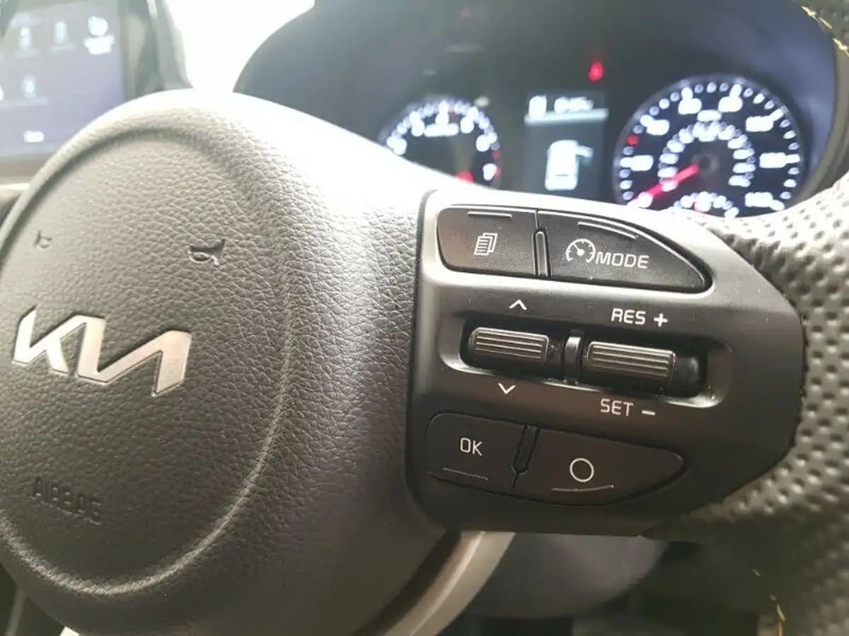 2024-kia-picanto-10-x-line-s-big-15