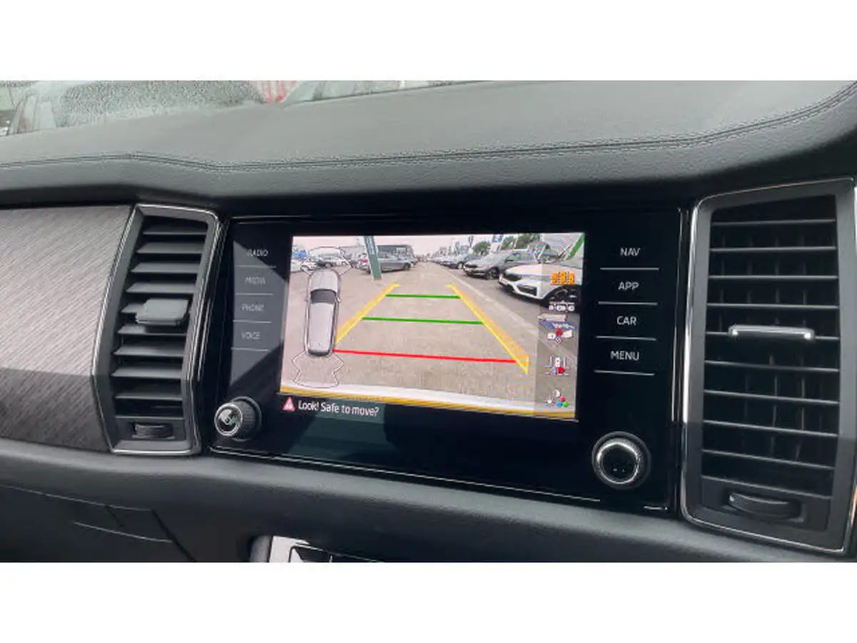2024-skoda-kodiaq-15-tsi-se-l-executive-dsg-big-30