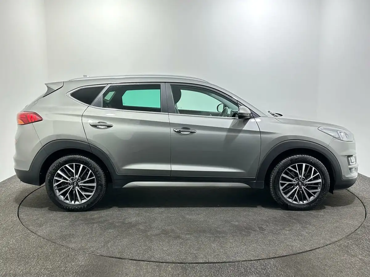 2019-hyundai-tucson-16crdi-premium-136ps-dct-big-8