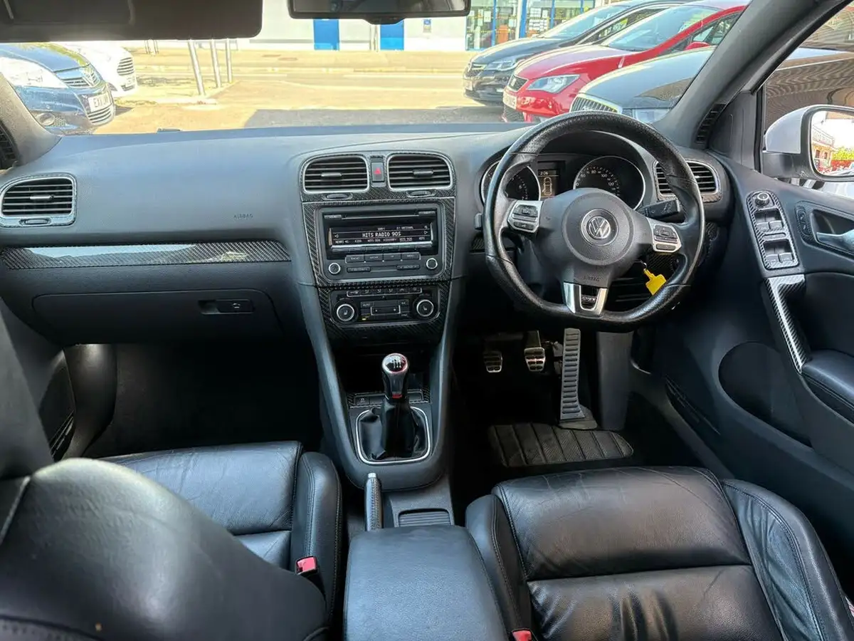 2012-volkswagen-golf-20-gti-tsi-210ps-hatchback-5d-big-13