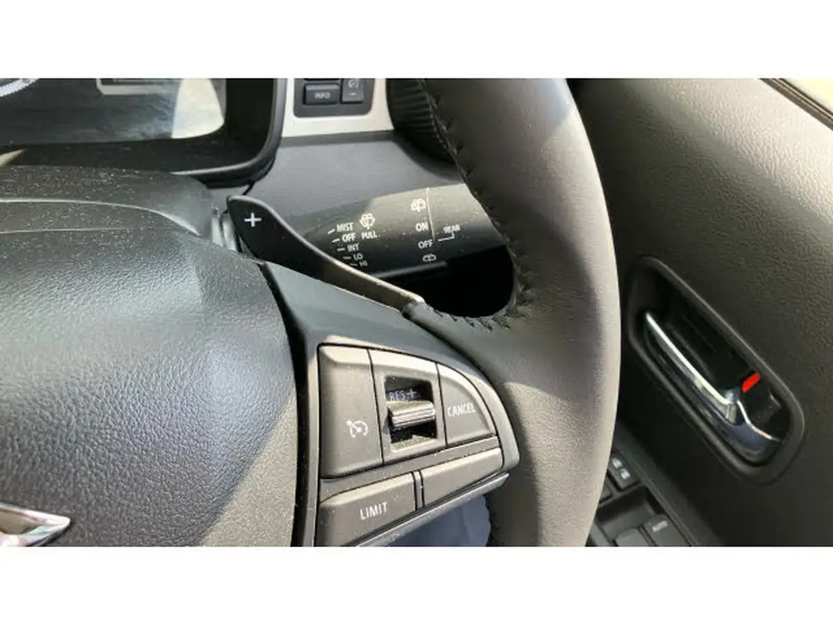 2023-suzuki-ignis-12-dualjet-sz5-cvt-big-23
