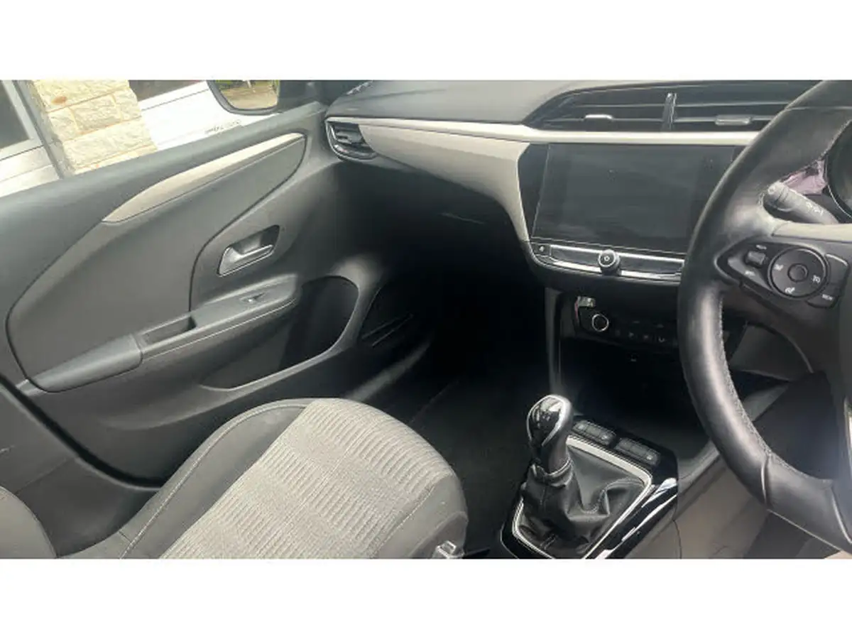 2022-vauxhall-corsa-12i-se-edition-big-13
