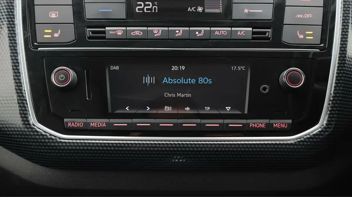2021-volkswagen-up-e-e-up-big-11
