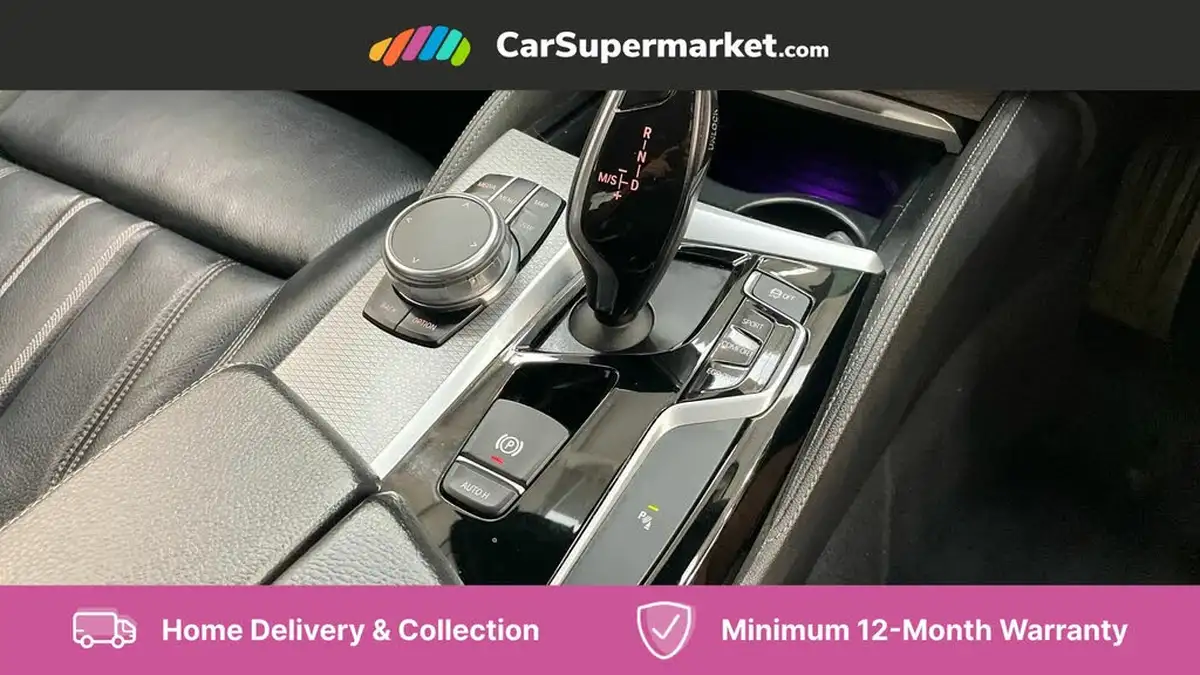 2018-bmw-5-series-20-520i-m-sport-ss-saloon-4d-big-32