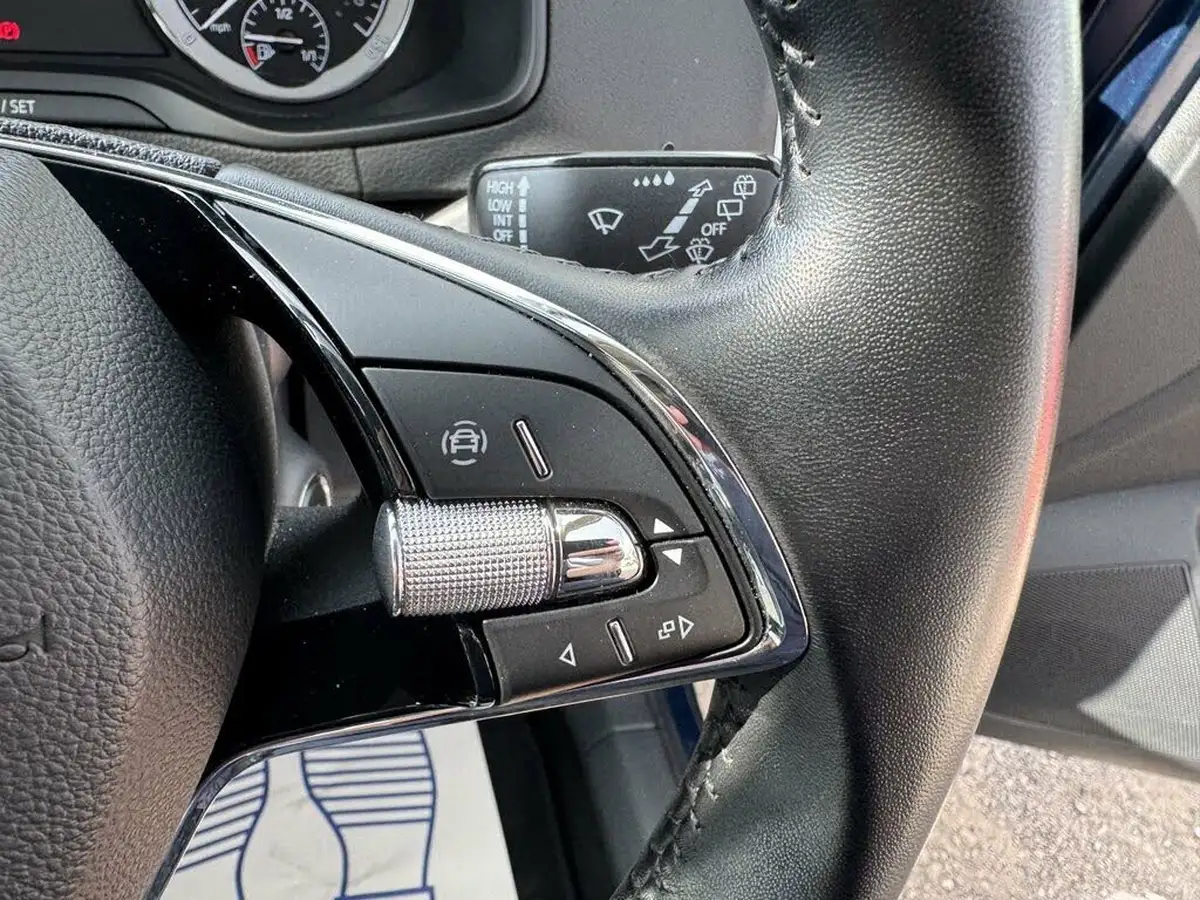 2021-skoda-karoq-15-tsi-se-l-dsg-big-29