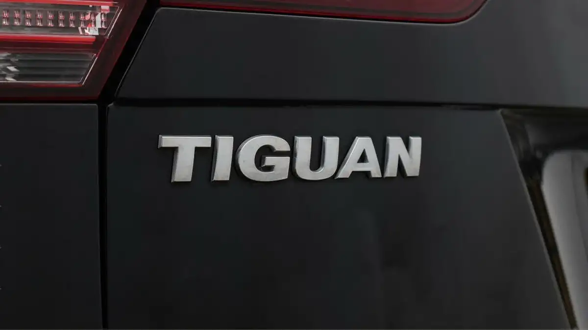 2020-volkswagen-tiguan-20tdi-r-line-tech-150ps-dsg-big-22