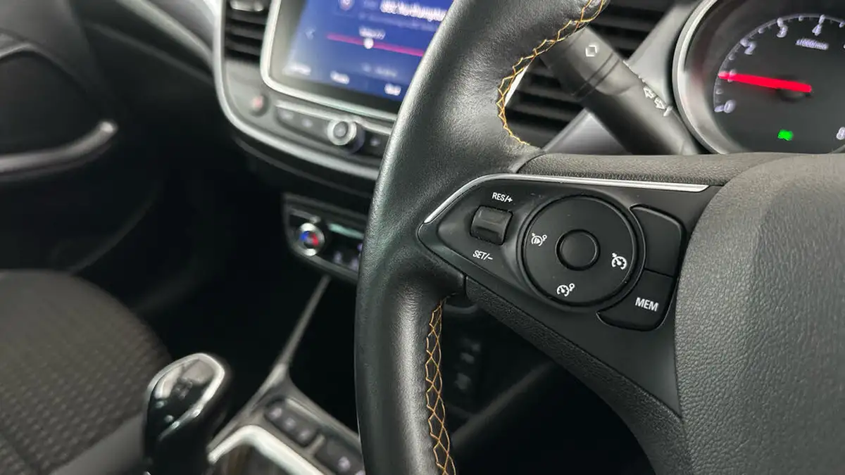 2019-vauxhall-crossland-x-12-elite-nav-83ps-big-29