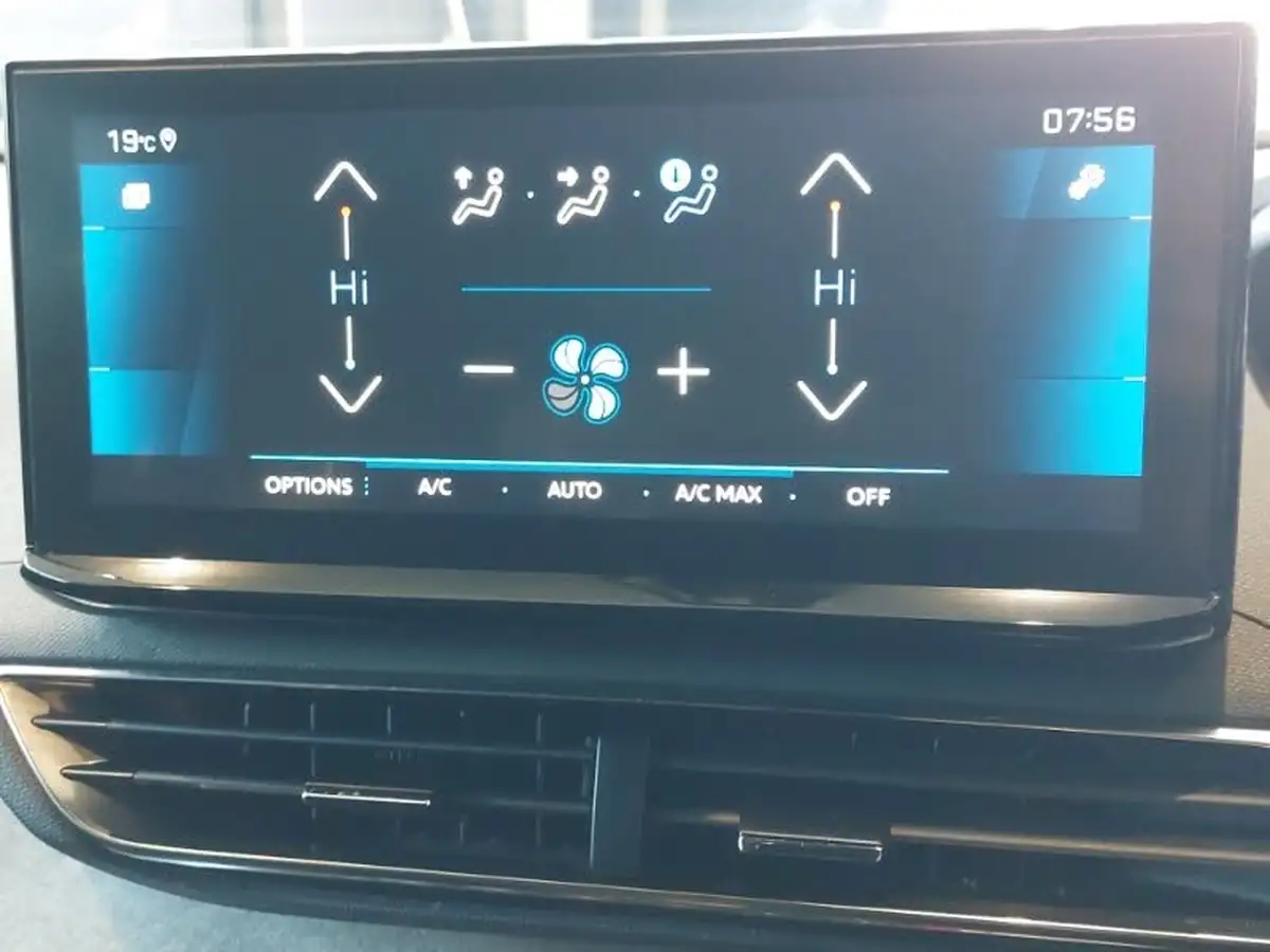 2023-peugeot-5008-suv-15-bluehdi-gt-130ps-eat8-big-18