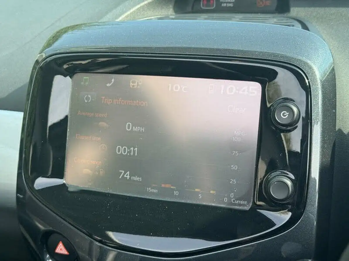 2016-toyota-aygo-10-vvt-i-x-clusiv-5d-big-20