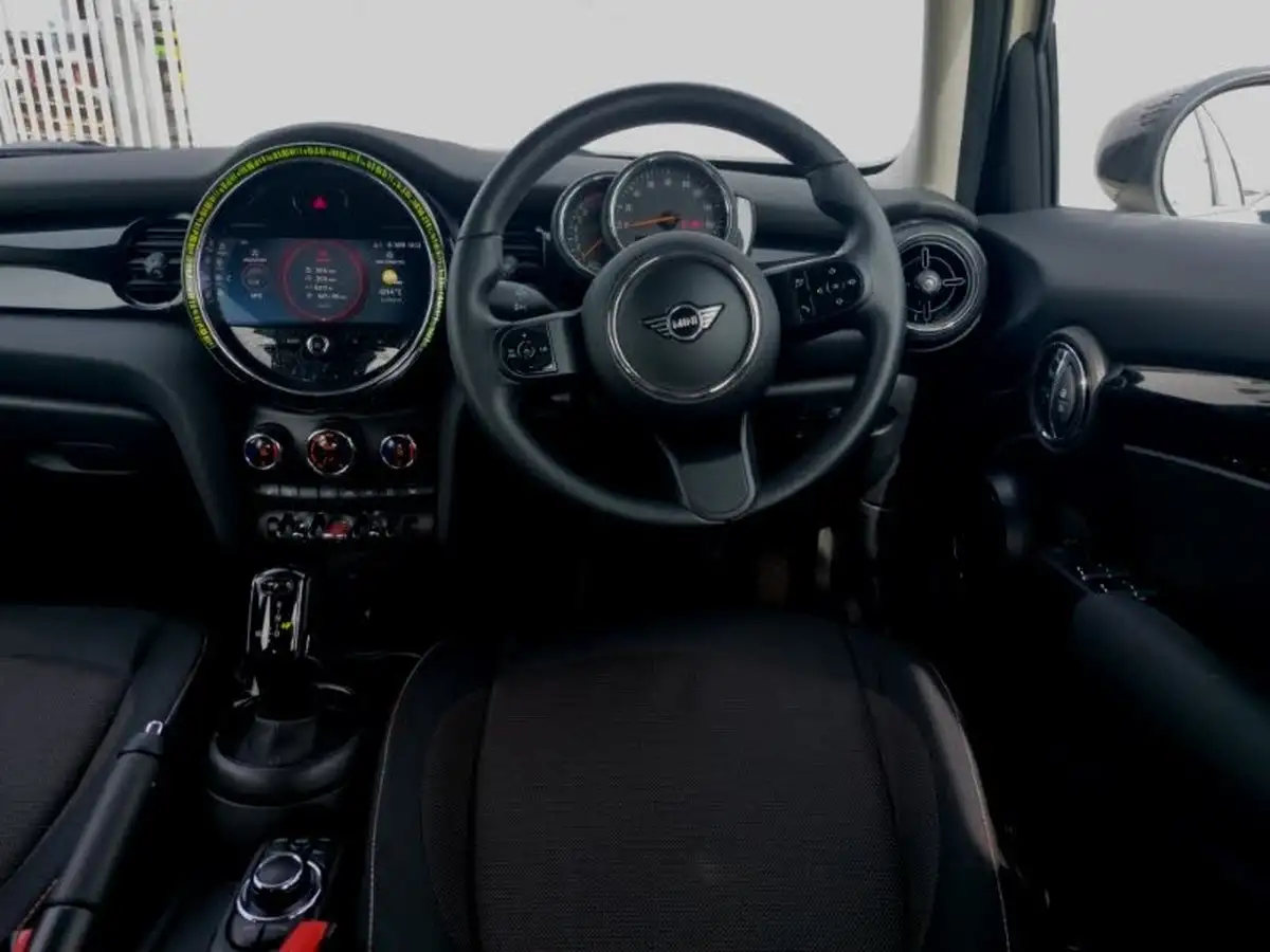 2022-mini-cooper-15-cooper-classic-hatchback-5d-auto-big-6