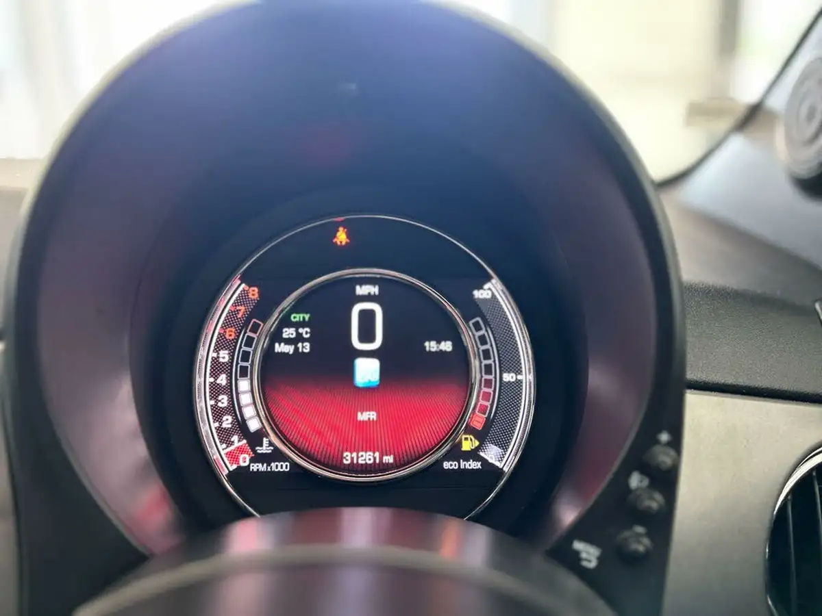 2017-fiat-500-12-s-big-24
