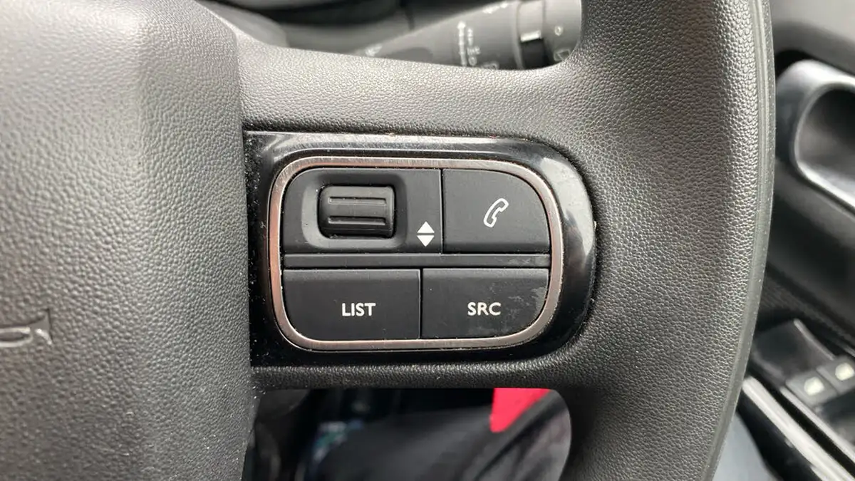 2022-citroen-c3-12-puretech-c-series-big-23