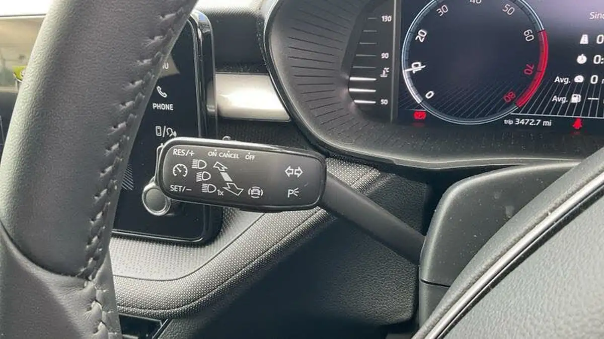 2024-skoda-fabia-10-tsi-colour-edition-116ps-big-20