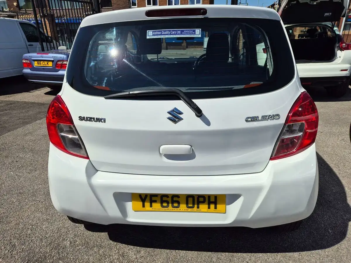2016-suzuki-celerio-10-sz3-big-8