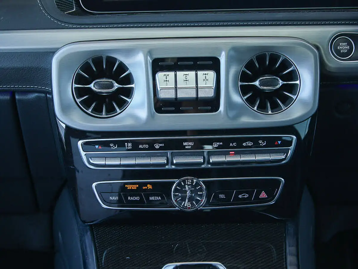 2023-mercedes-benz-g-class-40-g63-amg-carbon-edition-big-10