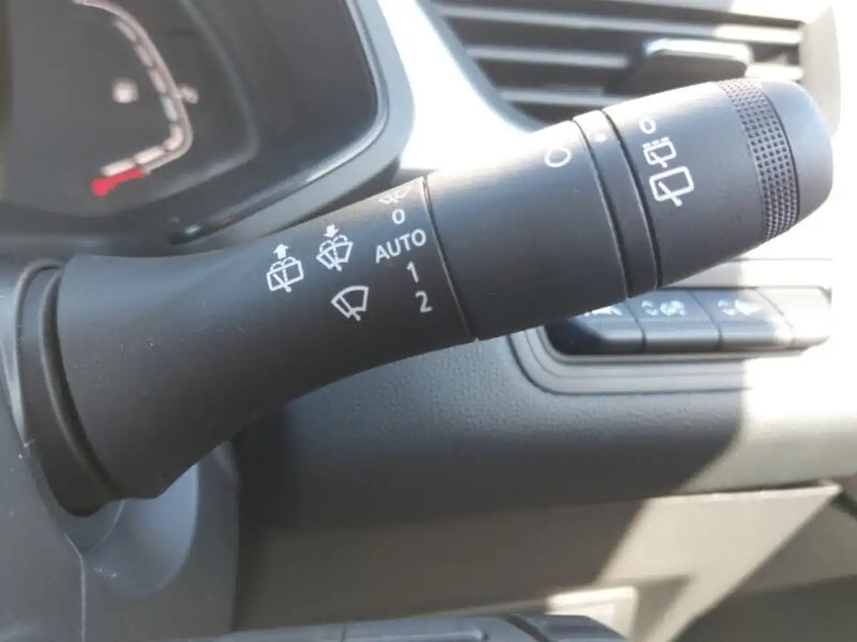 2024-renault-captur-10-tce-techno-big-17