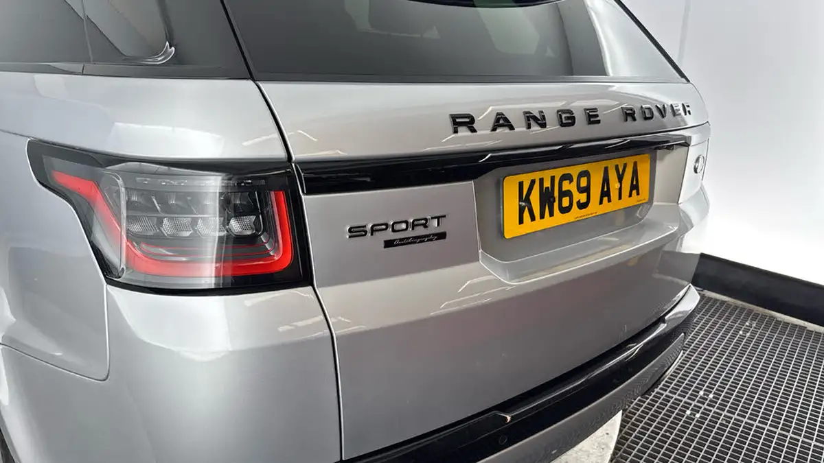 2019-land-rover-range-rover-sport-30-sd-v6-autobiography-dynamic-big-36
