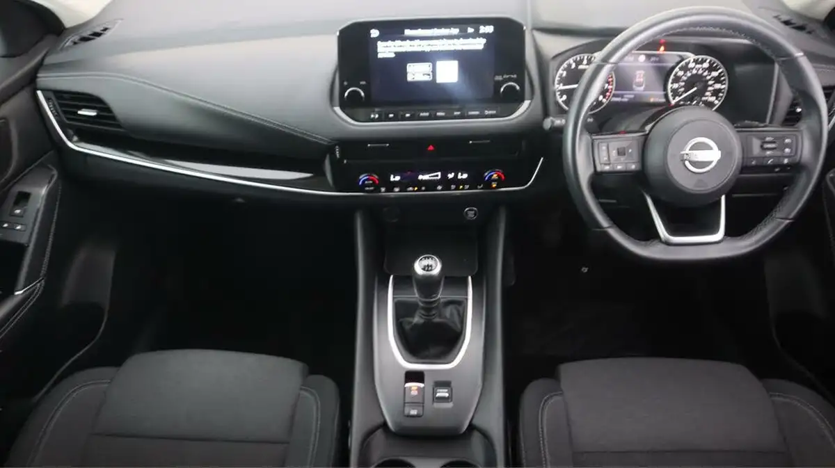2022-nissan-qashqai-13-dig-t-n-connecta-140ps-big-13