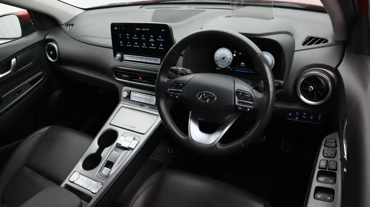 2021-hyundai-kona-e-ultimate-big-9