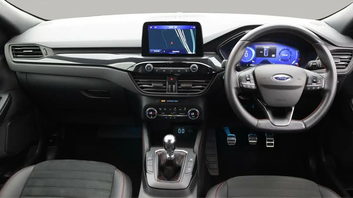 2021-ford-kuga-15-st-line-edition-big-12