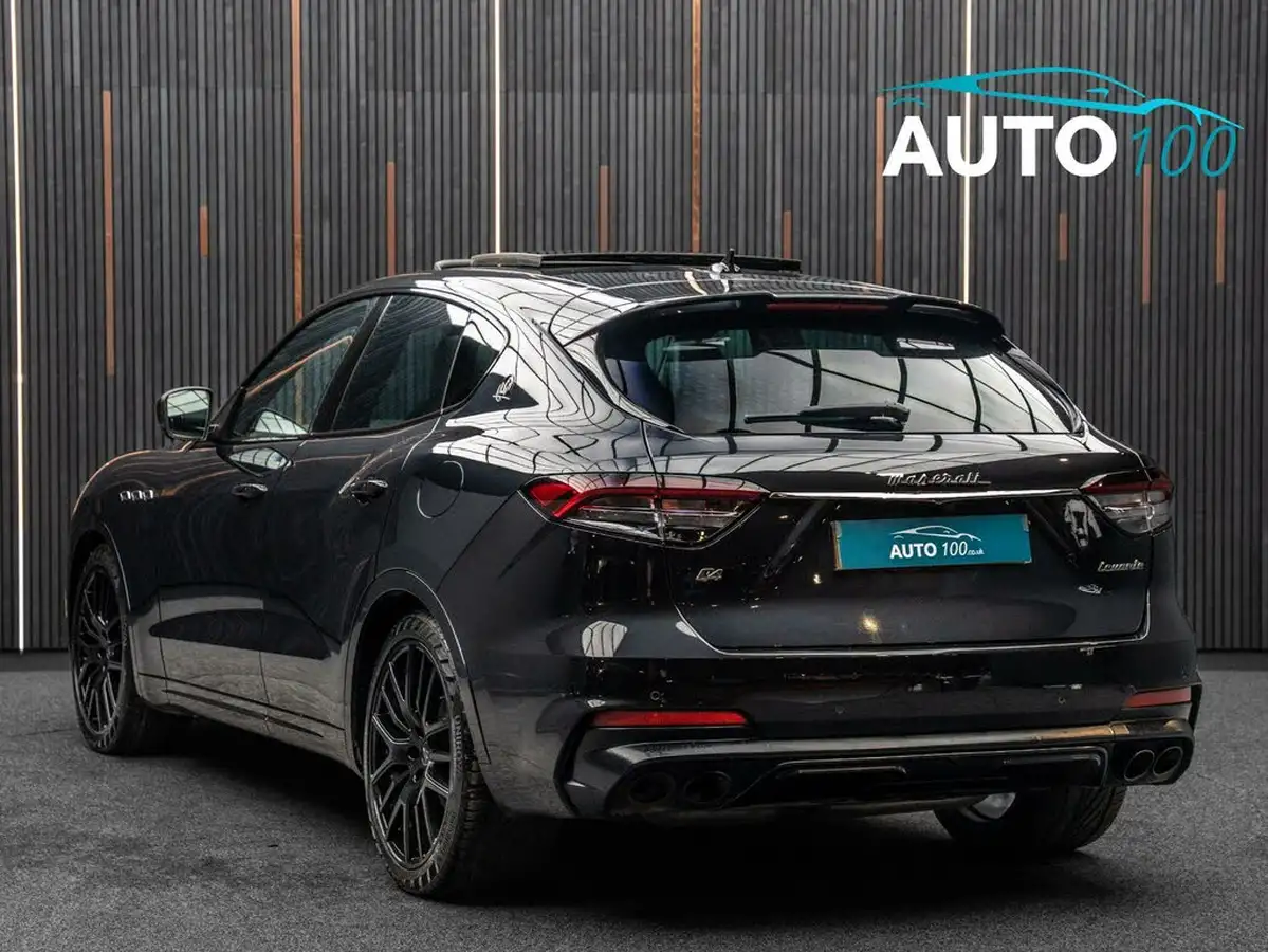 2020-maserati-levante-30-gransport-big-2