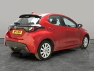 2022-toyota-yaris-15-vvt-i-icon-small-11