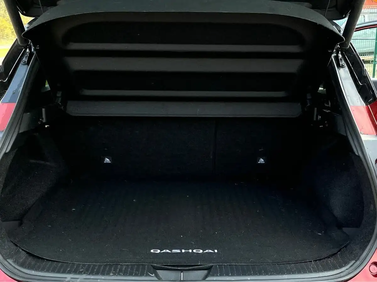 2023-nissan-qashqai-15-tekna-big-11