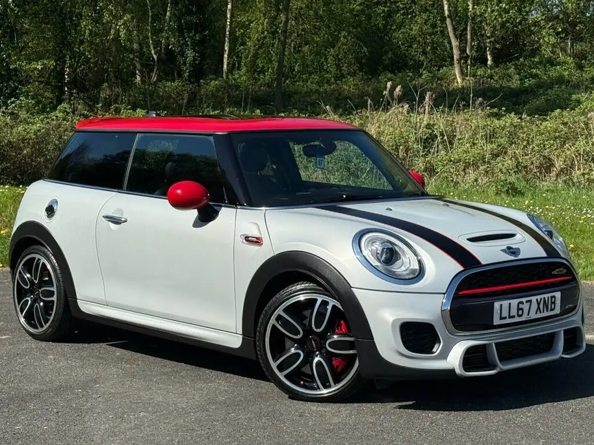 2017-mini-cooper-20-cooper-jcw-sport-auto-big-0