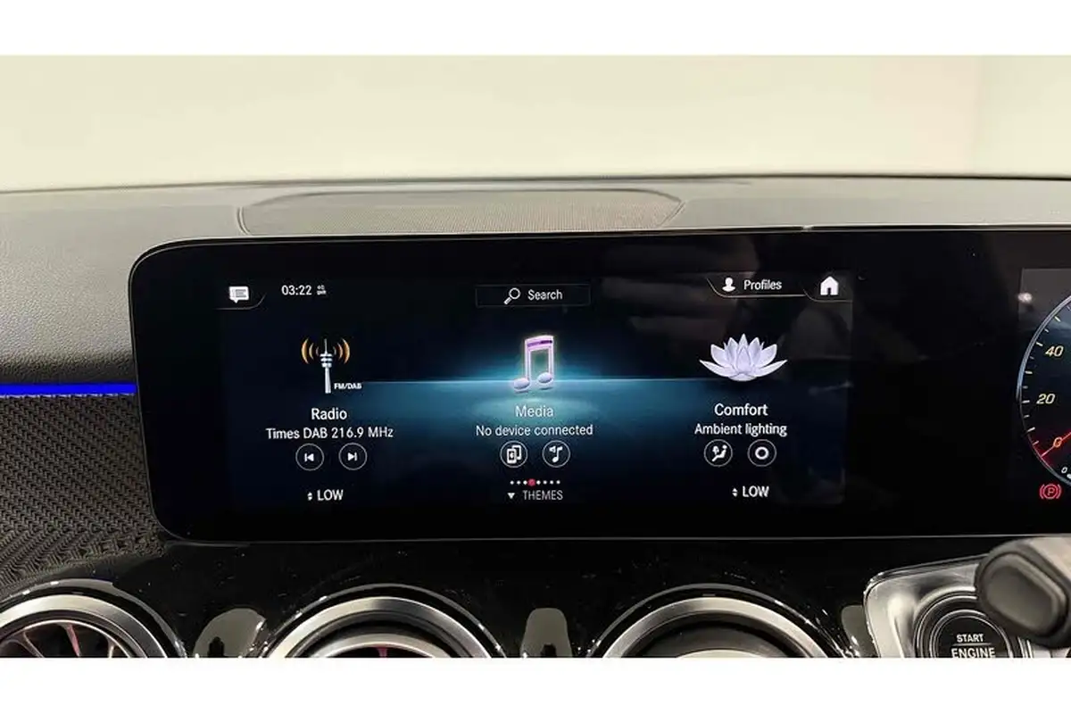 2021-mercedes-benz-glb-class-20d-glb200d-amg-line-premium-4matic-big-27