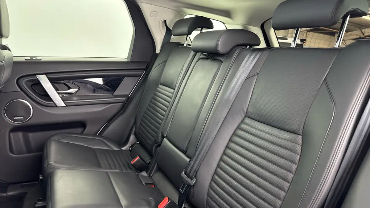 2019-land-rover-discovery-sport-20-p250-hse-big-13