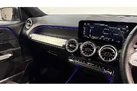 2021-mercedes-benz-glb-class-20d-glb200d-amg-line-premium-4matic-small-38